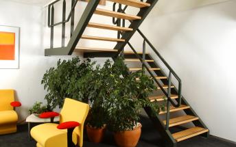 Trappen voor Sliedrechts kantoor